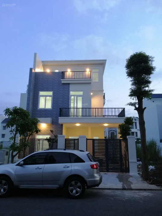 Cho thuê biệt thự mini Khu Đô thị Năm sao Cần Giuộc, Long An