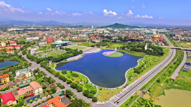 Cần tiền bán gấp nhà phố thương mại 5 tầng tại TP Vĩnh Yên, Vĩnh Phúc