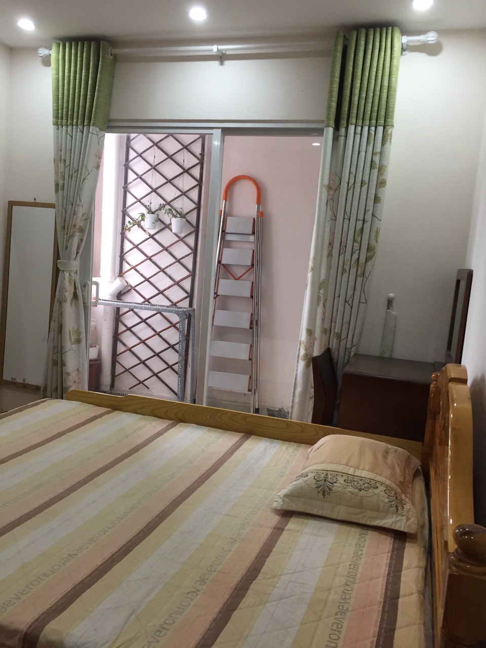 Cho thuê chung cư MHDI Mỹ Đình  2PN full nội thất giá 10tr