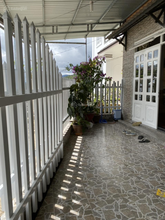 Cho thuê nhà full nội thất, diện tích 121m2 tại phố Nguyễn Siêu, Lâm Đồng