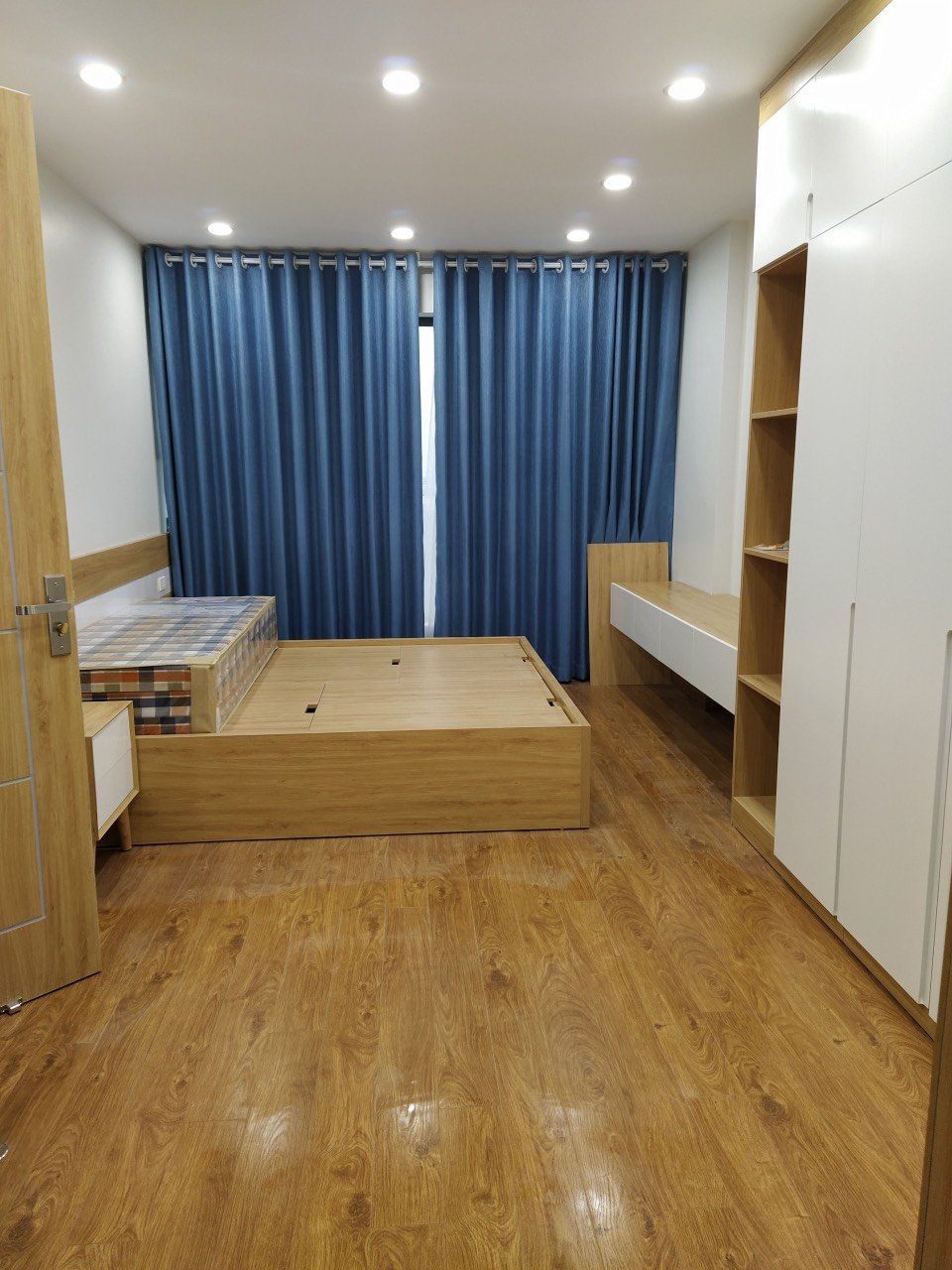 Cho Thuê Chung Cư Residence (HDI) 68A Võ Chí Công Căn Hộ 2PN Full Nội Thất Giá 12 Triệu/Tháng