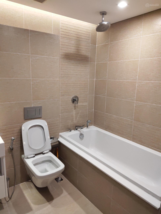 Cần bán cắt lỗ căn hộ chung cư Vinhomes Metropolis chính chủ 80m2. Giá 7,9 tỷ