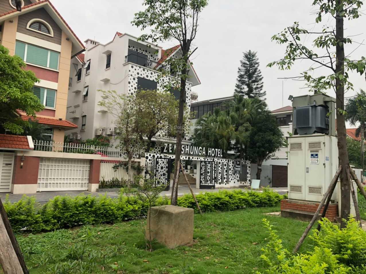 CHÍNH CHỦ CẦN BÁN CĂN BIỆT THỰ DIỆN TÍCH 200M2 KHU ĐÔ THỊ MỚI YÊN HÒA GIÁ 44 TỶ