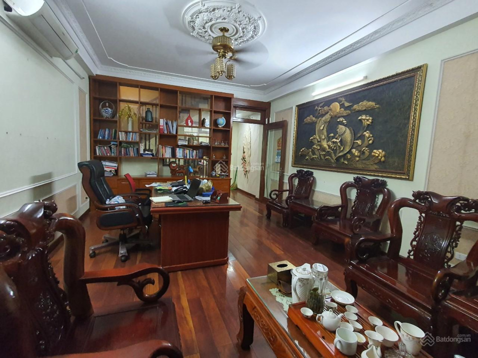 CẦN TIỀN NÊN BÁN GẤP NHÀ LIỀN KỀ 70M2 CHÍNH CHỦ TẠI KĐT VĂN QUÁN HÀ ĐÔNG