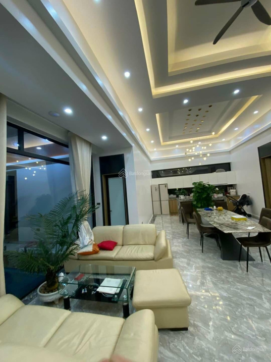 Biệt thự nghỉ dưỡng Suối 2 Ba Vì 3999m2 giá 15 tỷ cần tìm chủ mới