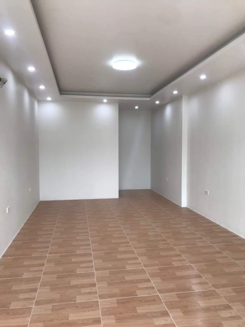 Cho thuê kiot, văn phòng IEC diện tích 40m2 giá 7 triệu/tháng