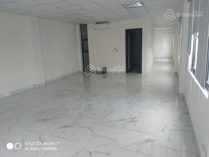 Cho thuê văn phòng tại số 21 Thọ Tháp và số 3 Duy Tân chính chủ giá 21,5 triệu/tháng