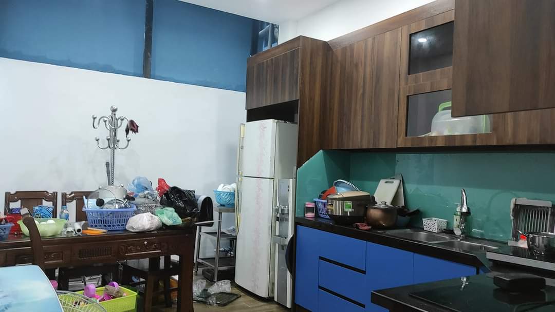 Cần bán nhà mới xây 4 tầng diện tích 55m2 phố Bồ Đề. Giá cực hấp dẫn