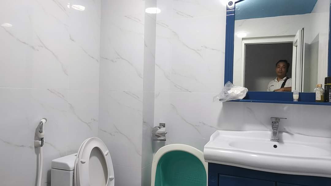 Cần bán nhà mới xây 4 tầng diện tích 55m2 phố Bồ Đề. Giá cực hấp dẫn
