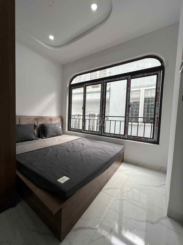 Bán gấp căn hộ chung cư 35m2 tại Xuân Thủy. Giá bán 650 triệu/căn