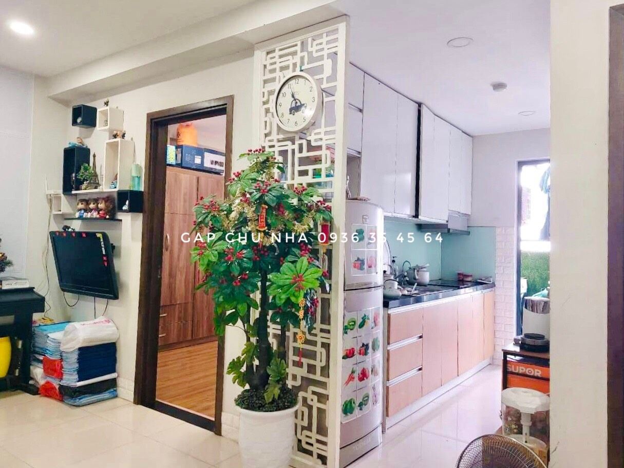 Bán gấp căn hộ 70m2 2PN+2VS tại tòa CT1B VOV Mễ Trì. Giá 2,65 tỷ