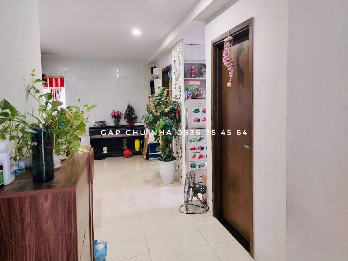 Bán gấp căn hộ 70m2 2PN+2VS tại tòa CT1B VOV Mễ Trì. Giá 2,65 tỷ