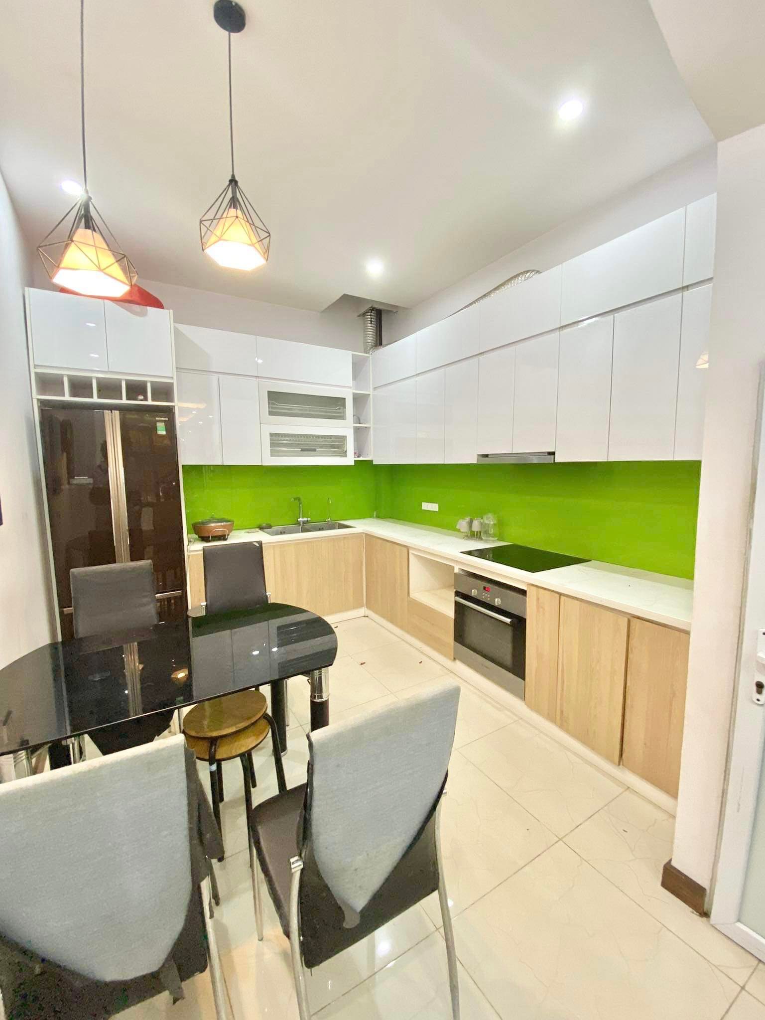 Cho thuê nhà mới xây 5 Tầng 5PN ngõ 109 Trường Chinh. Giá ưu đãi chỉ 22 triệu/tháng