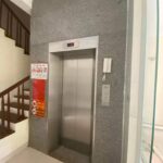 Cho thuê nhà riêng ngõ 619 Vũ Tông Phan 50m2 6 tầng 5PN