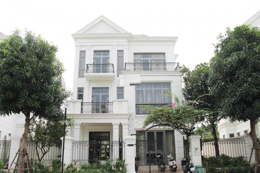 Bán cắt lỗ biệt thự Vinhomes Green Bay. Giá cực tốt, sổ đỏ sang tên