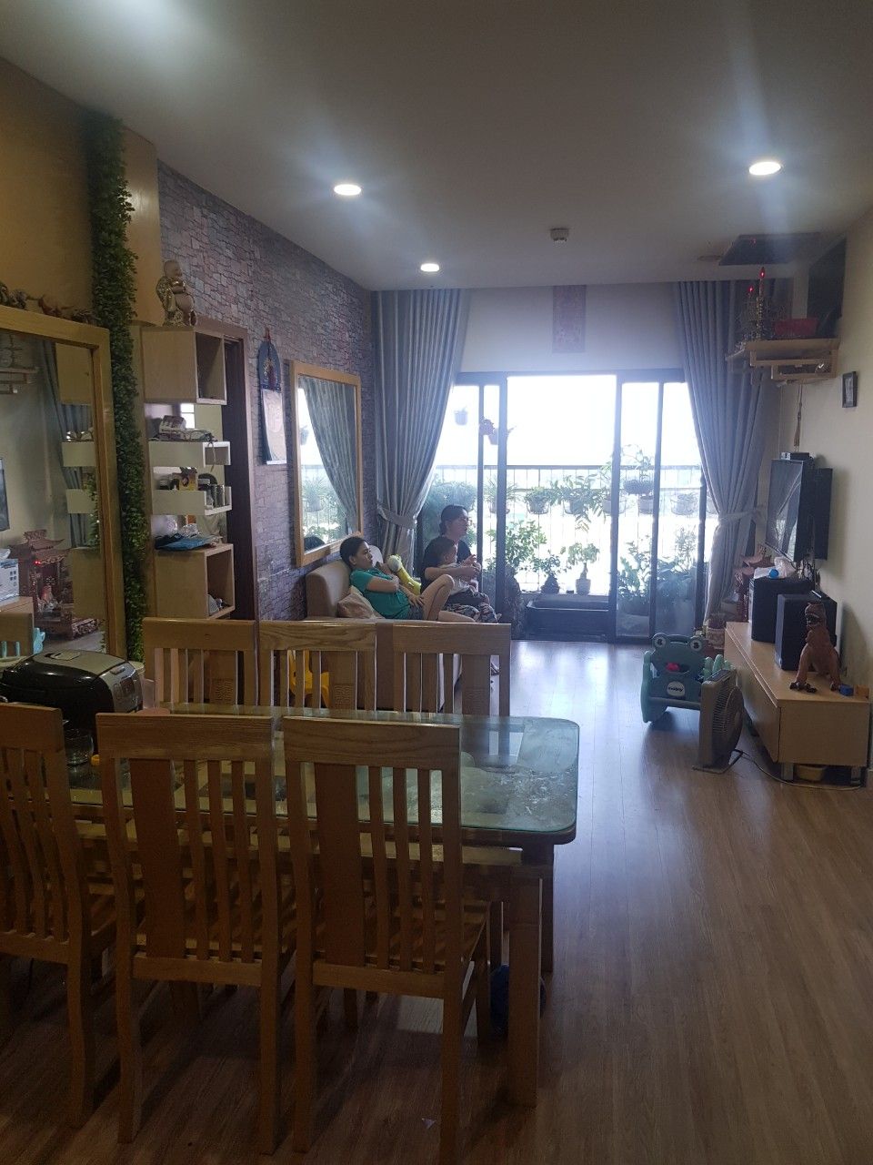 Chính chủ có căn hộ lô góc giá tốt tại Dương Nội, Sổ đỏ chính chủ sang tên ngay, giá cực ưu đãi