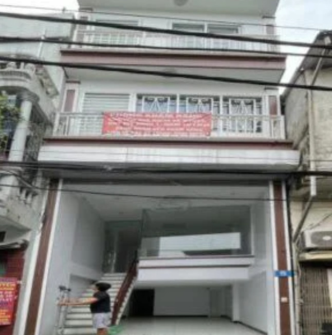 Cho thuê nhà 5 tầng diện tích 50m2 tại Đê Trần Khát Chân, giá 20 triệu/tháng
