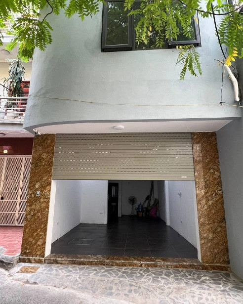 Chính chủ cho thuê nhà  4 tầng DT40m2 , tại đường Hoàng Hoa Thám giá 13 triệu/tháng