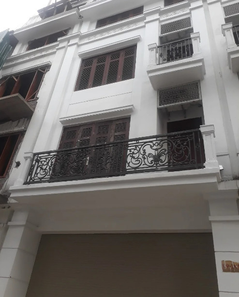 Bán nhà 6 tầng, diện tích 50m2 full nội thất tại Vạn Phúc Hà Đông, giá nhỉnh 9 tỷ
