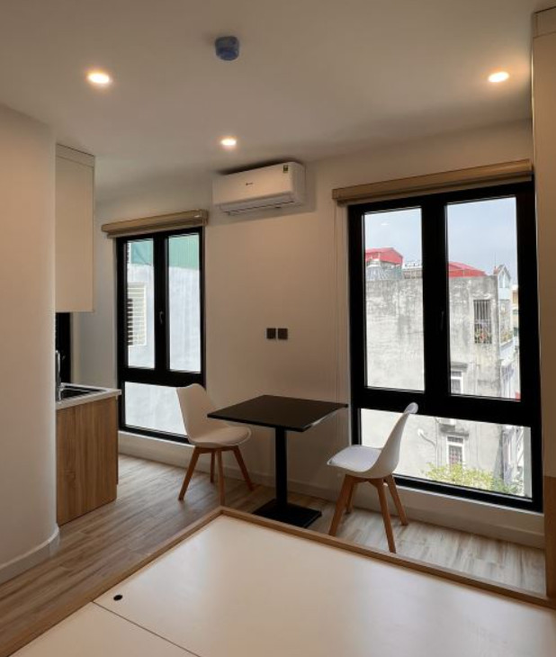 Bán nhanh tòa nhà ven hồ Tây 40m2, lô góc có 7 tầng thang máy. Giá 13,8 tỷ