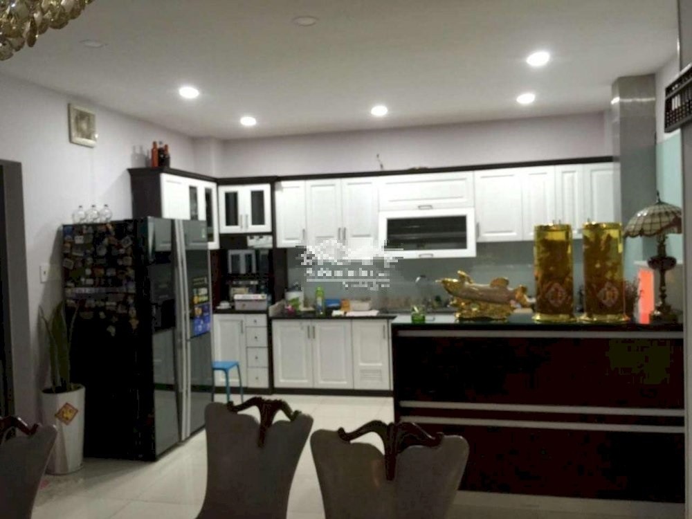 Cho thuê nhà tại kdc Tân Quy Đông, quận 7