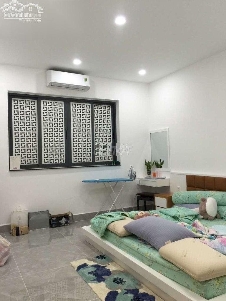 Cho thuê nhà tại kdc Tân Quy Đông, quận 7