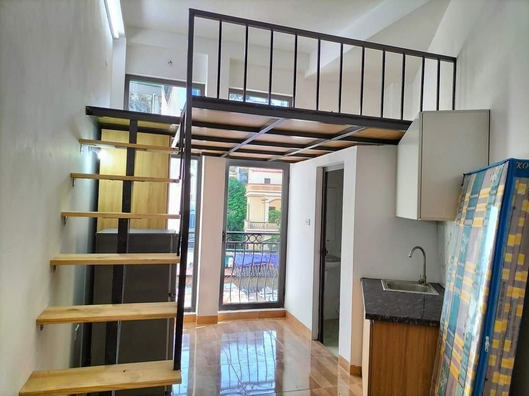 Chính chủ cần tiền nên bán gấp nhà 7 tầng với 15 PN, diện tích 65m2, full đồ nội thất ngay tại trung tâm Cầu Giấy