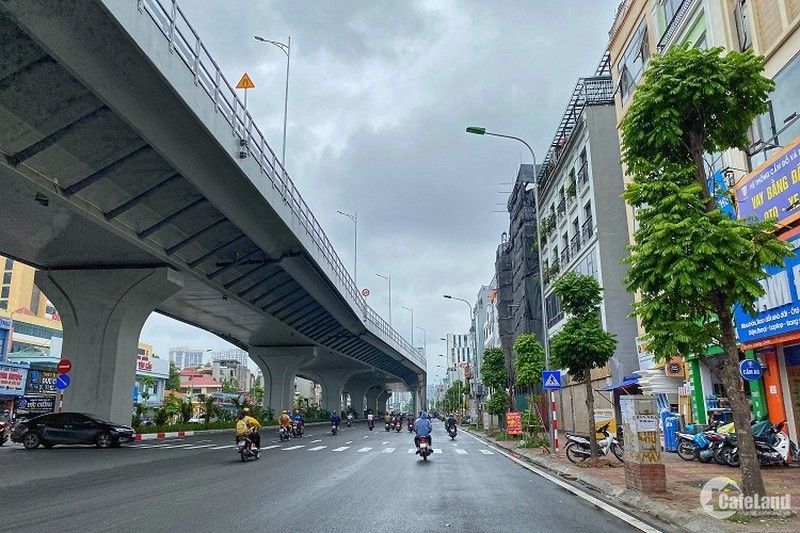 Chính chủ cần bán nhà 3 tầng lô góc mặt phố Minh Khai, Hai Bà Trưng, diện tích 190m2 giá 38 tỷ