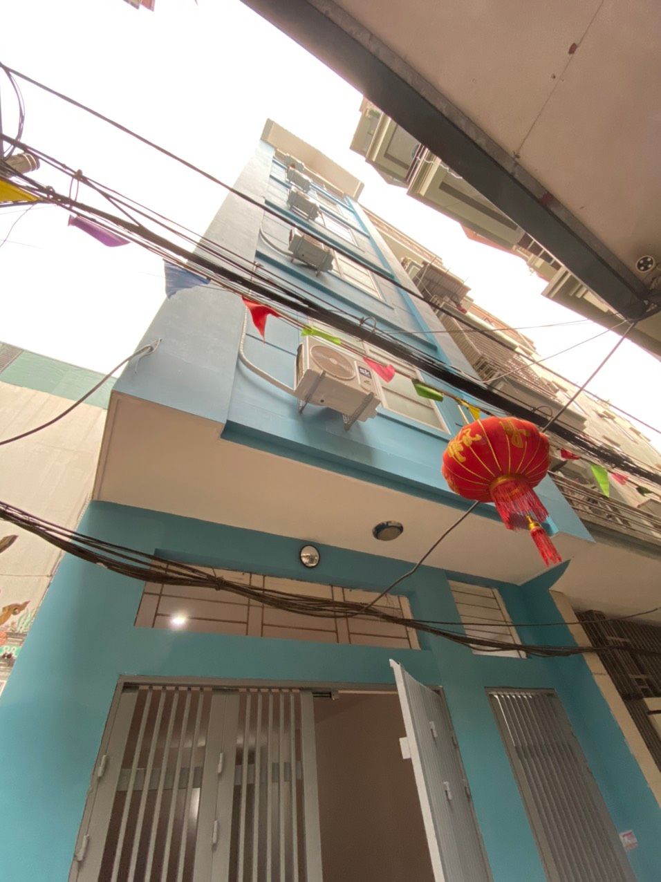 Cần bán nhà 6 tầng dịch vụ gồm 17 phòng ngay tại Cầu Giấy giá thỏa thuận