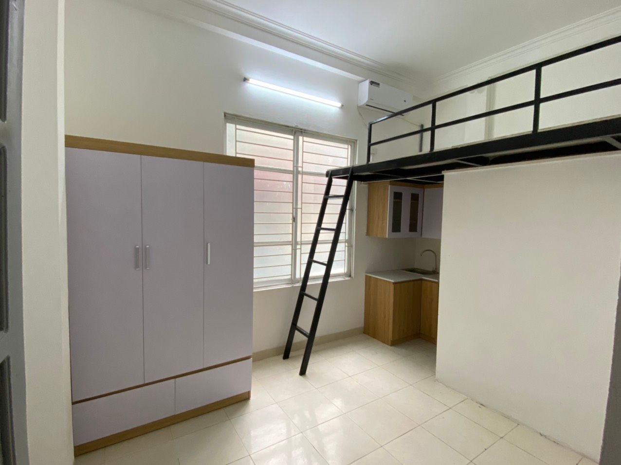 Cần bán nhà 6 tầng dịch vụ gồm 17 phòng ngay tại Cầu Giấy giá thỏa thuận