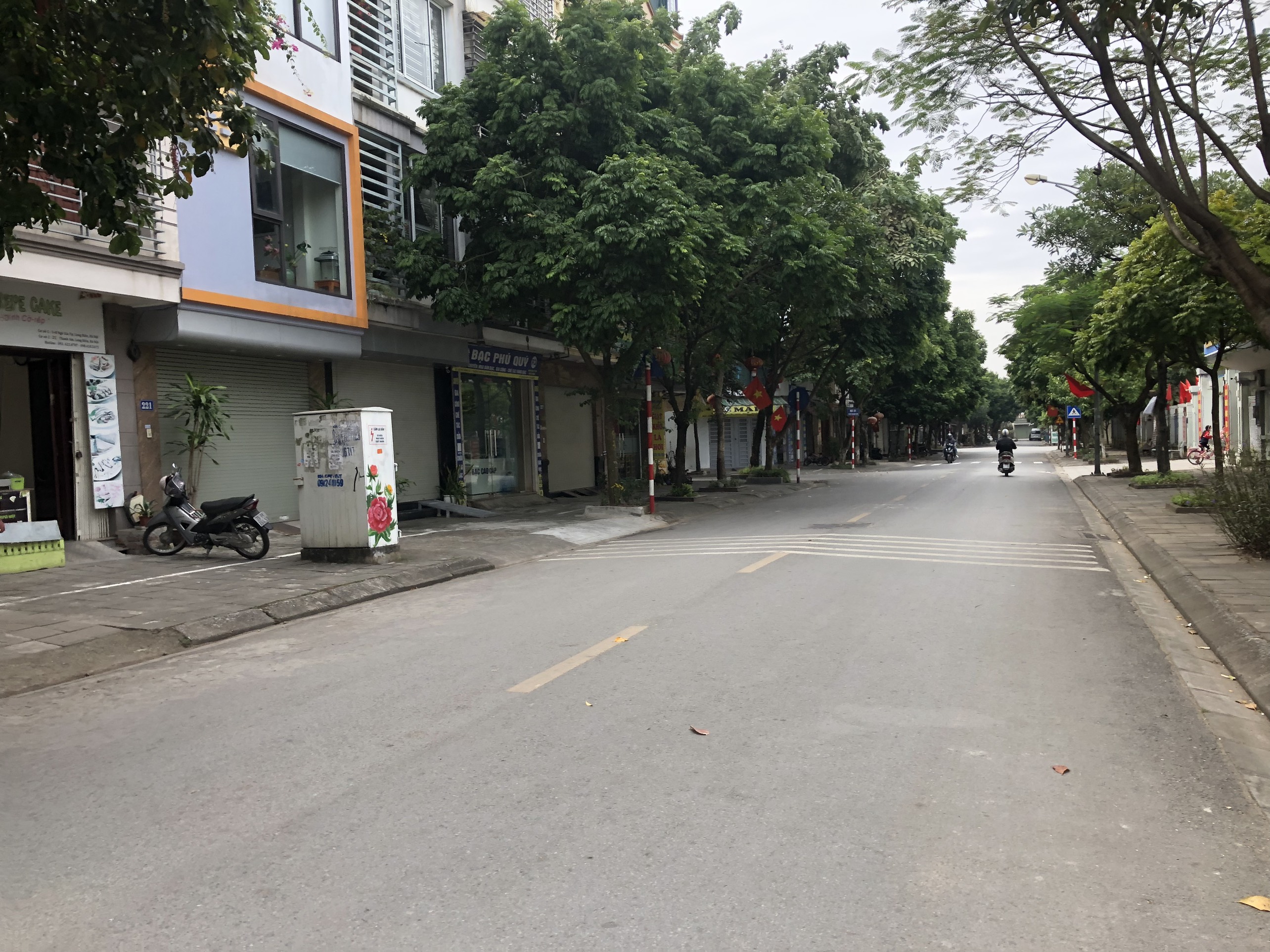 Chính chủ cần bán nhà lô góc tại Thanh Am vị trí đẹp giá 8,45 tỷ
