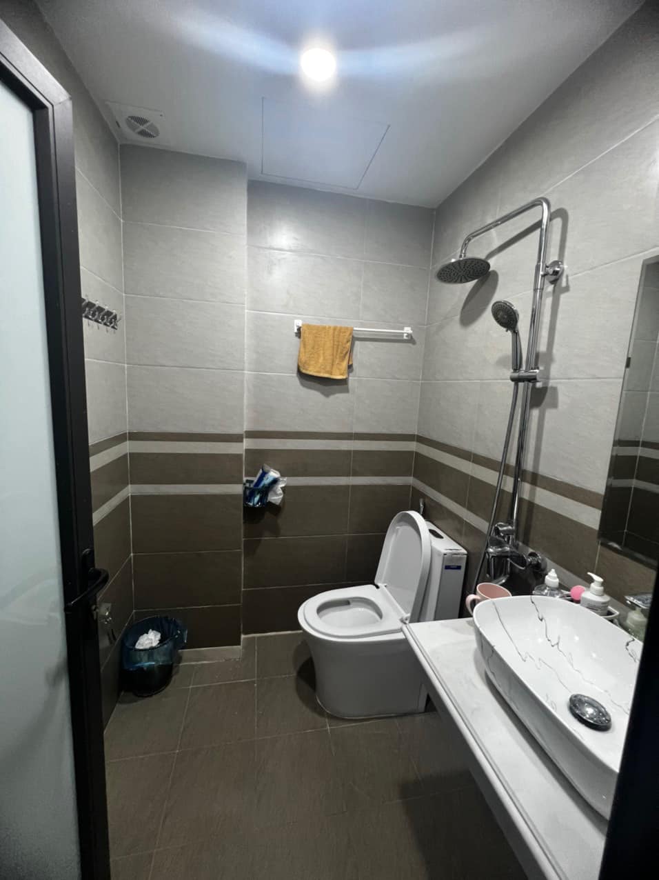 Chính chủ bán gấp nhà lô góc2 siêu đẹp tại Mễ Trì giá 6,1 tỷ