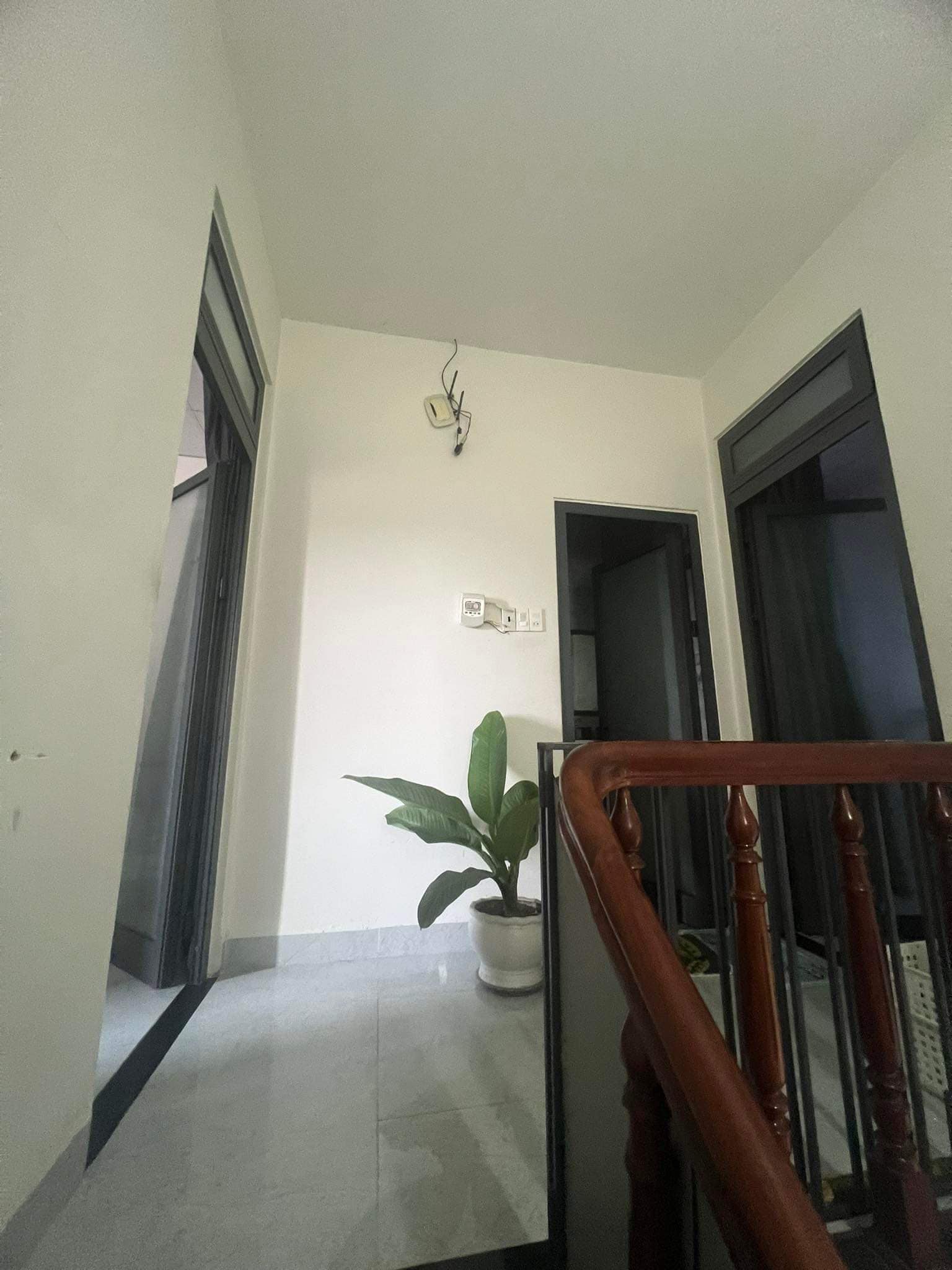 Chính chủ cần bán nhà 2 tầng vị trí siêu thuận lợi giá 2,4 tỷ