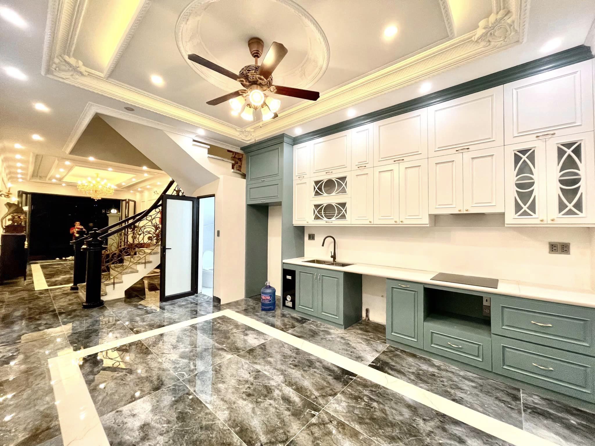 Cần bán nhà mặt tiền đẹp mê ly tại Hải Phòng