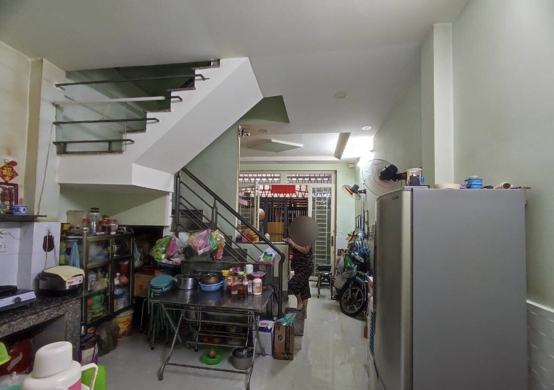 Chính chủ cần bán nhà 3 tầng, hẻm thông, diện tích 40m2 giá chỉ 7,6 tỷ