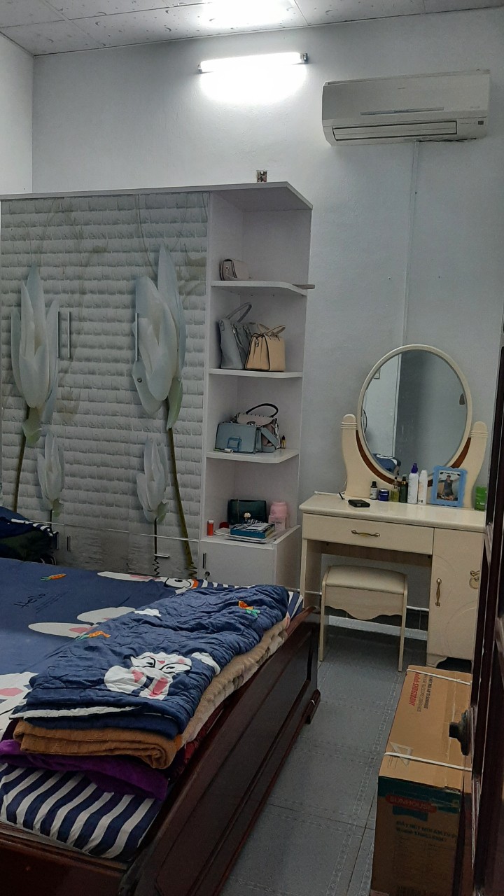 Cần bán gấp căn 125m2 giá 1,35 tỷ tại Quảng Ngãi