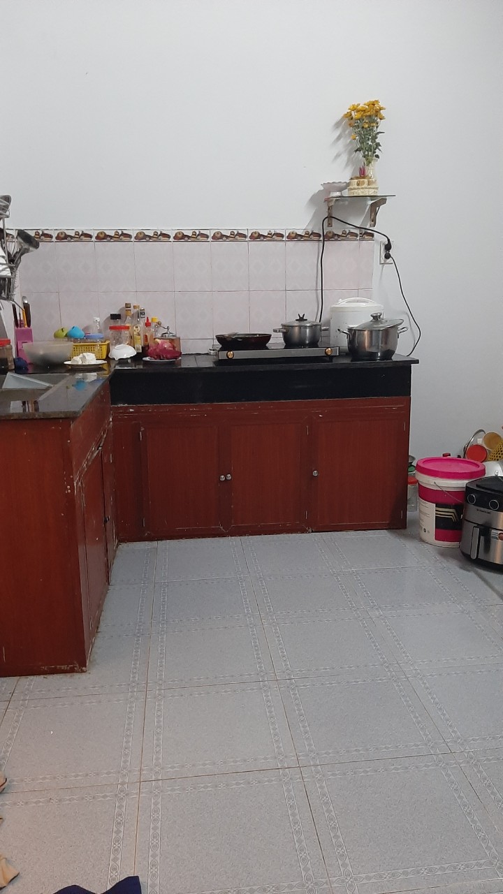 Cần bán gấp căn 125m2 giá 1,35 tỷ tại Quảng Ngãi