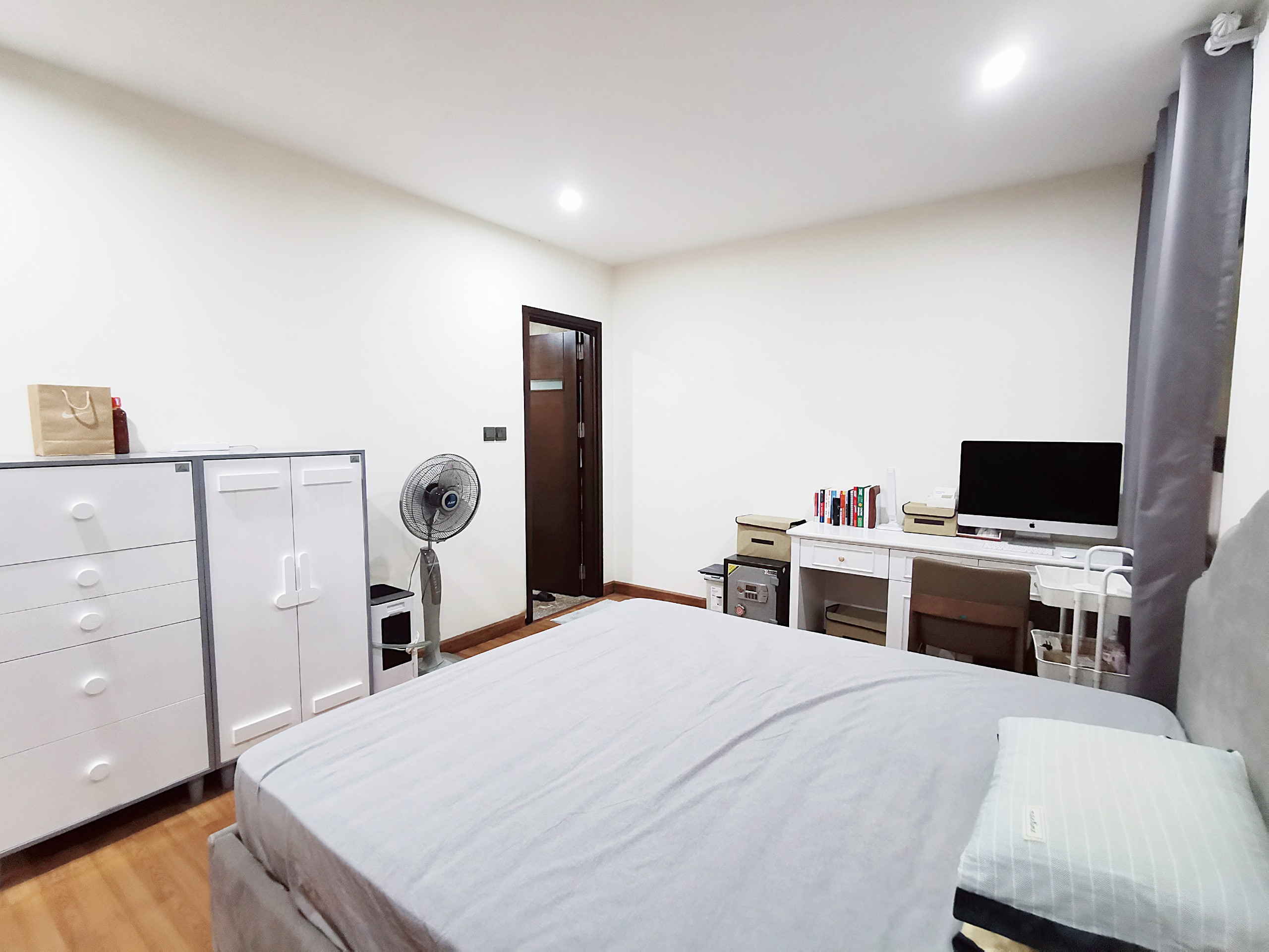 Chính chủ cần bán căn 2 phòng ngủ tại PCC1 Complex, Hà Đông, giá chỉ 1,5 tỷ
