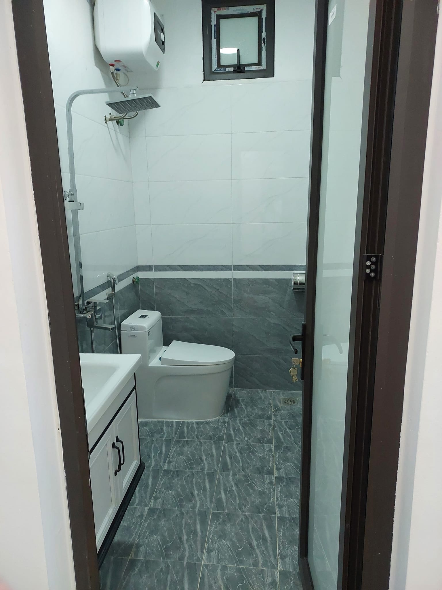 Bán nhà mới tại cầu Diễn, Bắc Từ Liêm diện tích 32m2 giá 3,2 tỷ