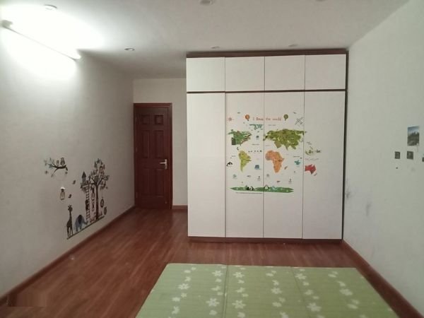 Cho thuê nhà 70m2, 3 tầng, 3 phòng tại Tô Vĩnh Diện giá 22 triệu/tháng