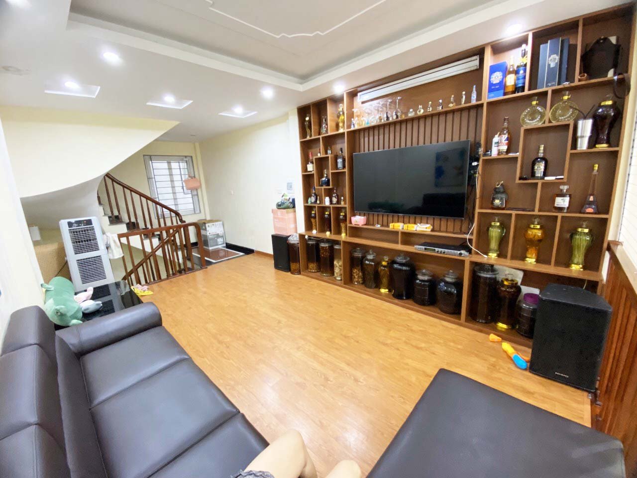 Bán nhà 6 tầng tại Ngã Tư Sở, Thanh Xuân diện tích 40m2 giá 5,2 tỷ
