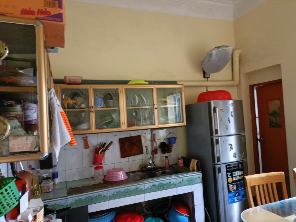 Chính chủ cần bán nhà 2 mặt ngõ thông gần chợ 86m2 giá 5,5 tỷ tại ngõ Hà Huy Tập
