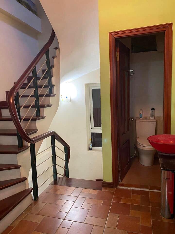 Cho thuê nhà riêng Văn Cao, Ba Đình 13,5tr/tháng