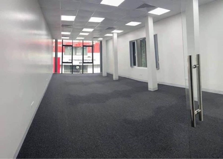 Cần cho thuê nhà mặt phố Phương Liệt, Thanh Xuân, 180m2, 35 triệu/tháng