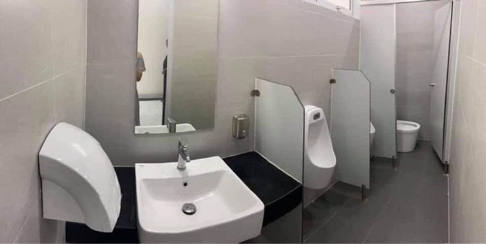 Cần cho thuê nhà mặt phố Phương Liệt, Thanh Xuân, 180m2, 35 triệu/tháng