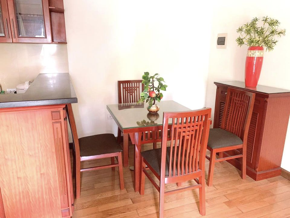 Cho thuê căn hộ tại mặt phố Lê Thánh Tông, Hoàn Kiếm, giá 12tr/tháng
