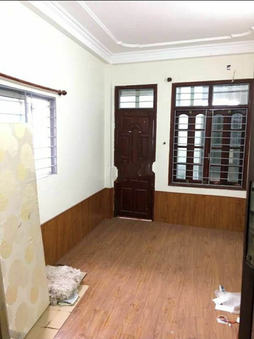 Cho thuê nhà riêng tại Ngã Tư Sở, giá 8,5tr/tháng