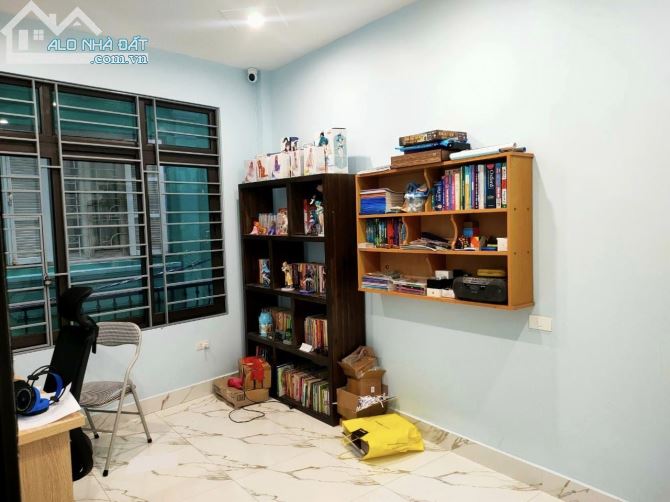 Chính chủ cần bán nhà giá rẻ tại Đội Cấn 67m2gias 6,3 tỷ