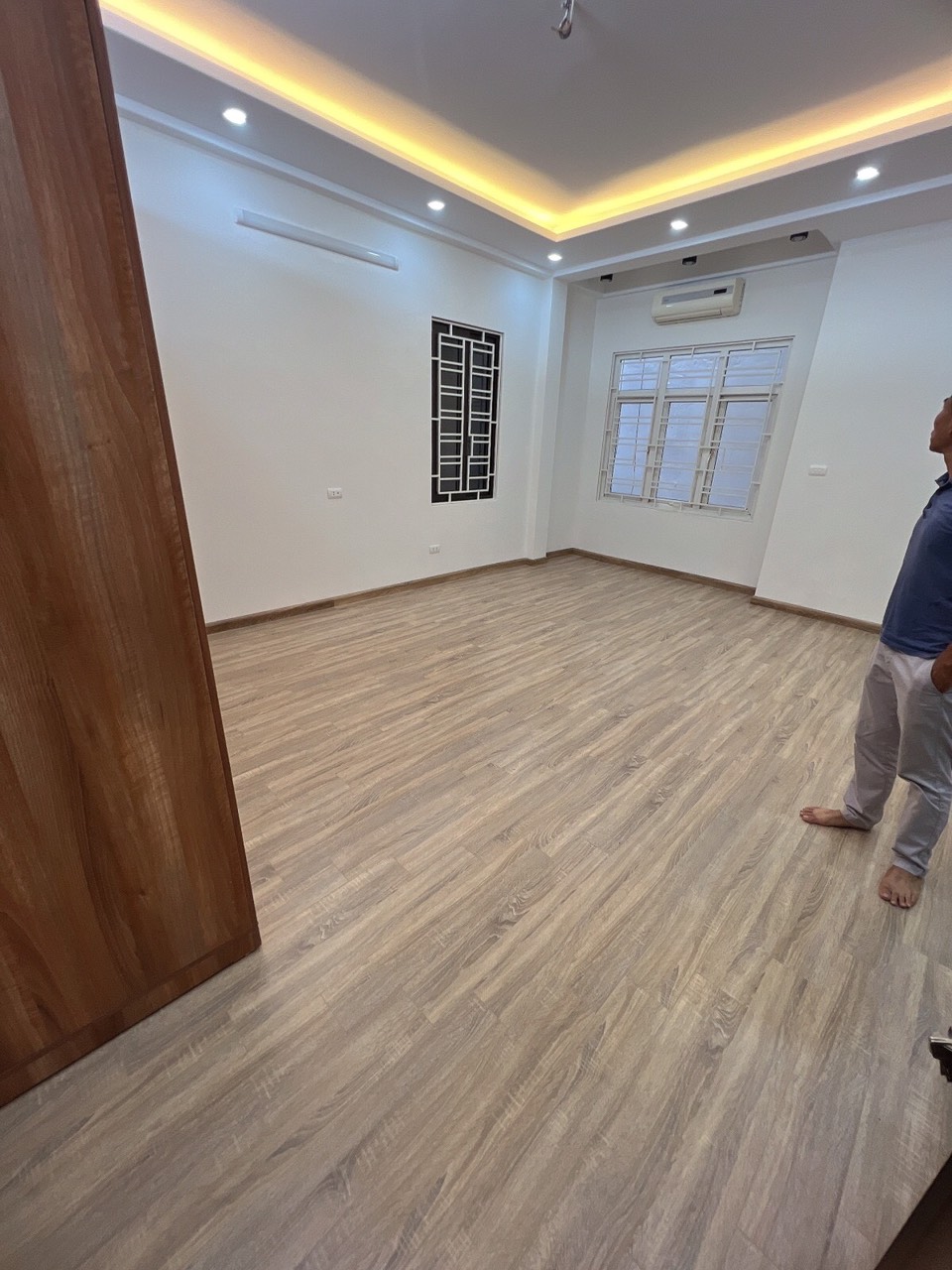 Cần bán nhà 4 tầng 45m2 giá 4 tỷ tại Kim Mã, Ba Đình