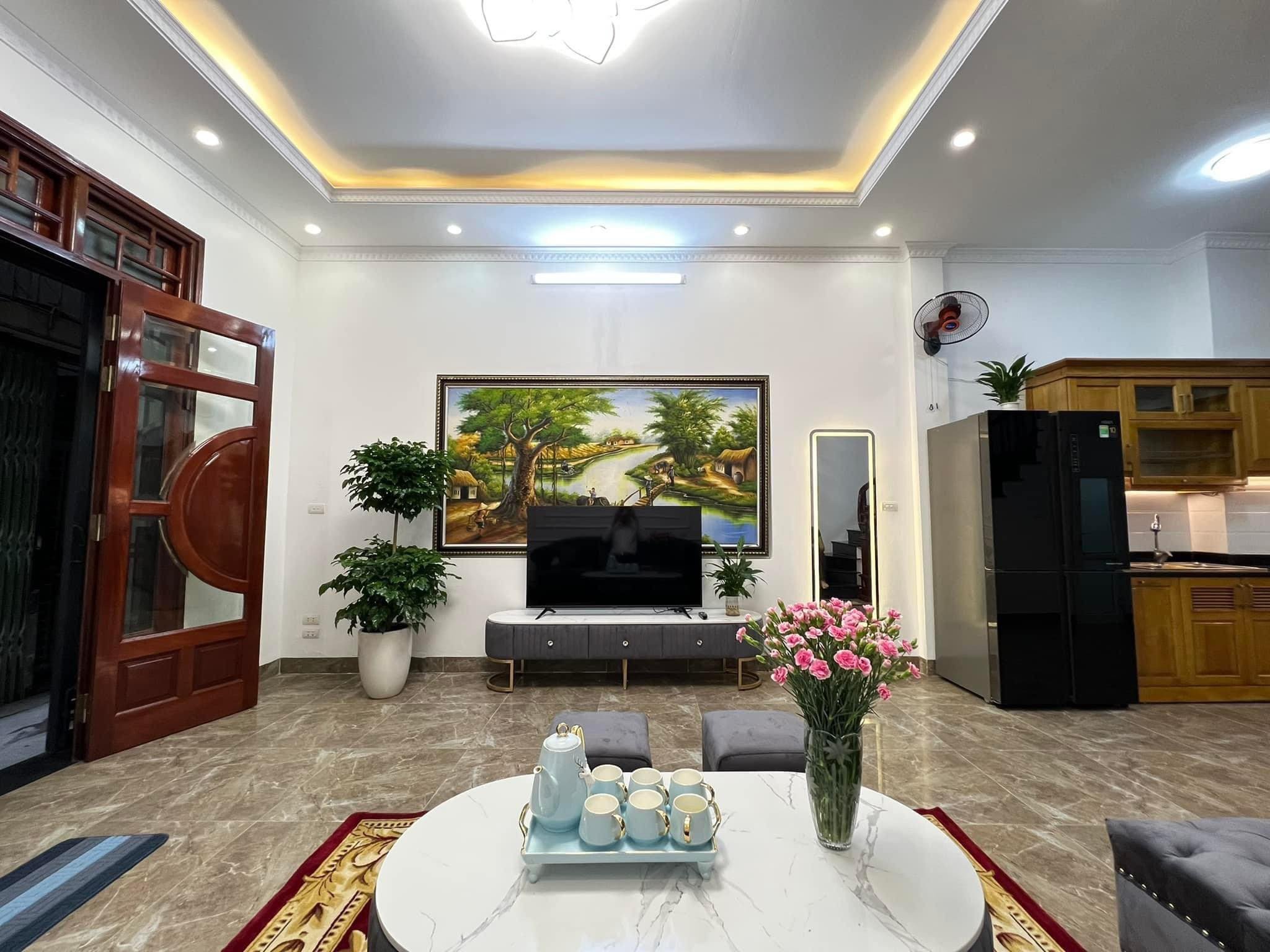 Bán nhà lô góc diện tích 45m2 giá 4,15 tỷ tại Cầu Diễn